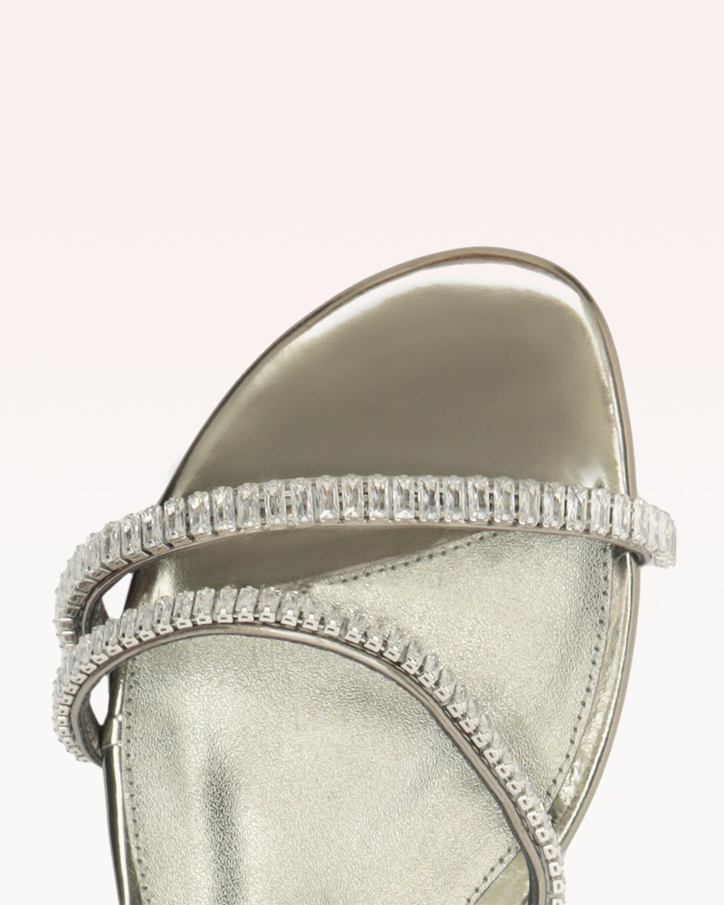 Leah Sandal