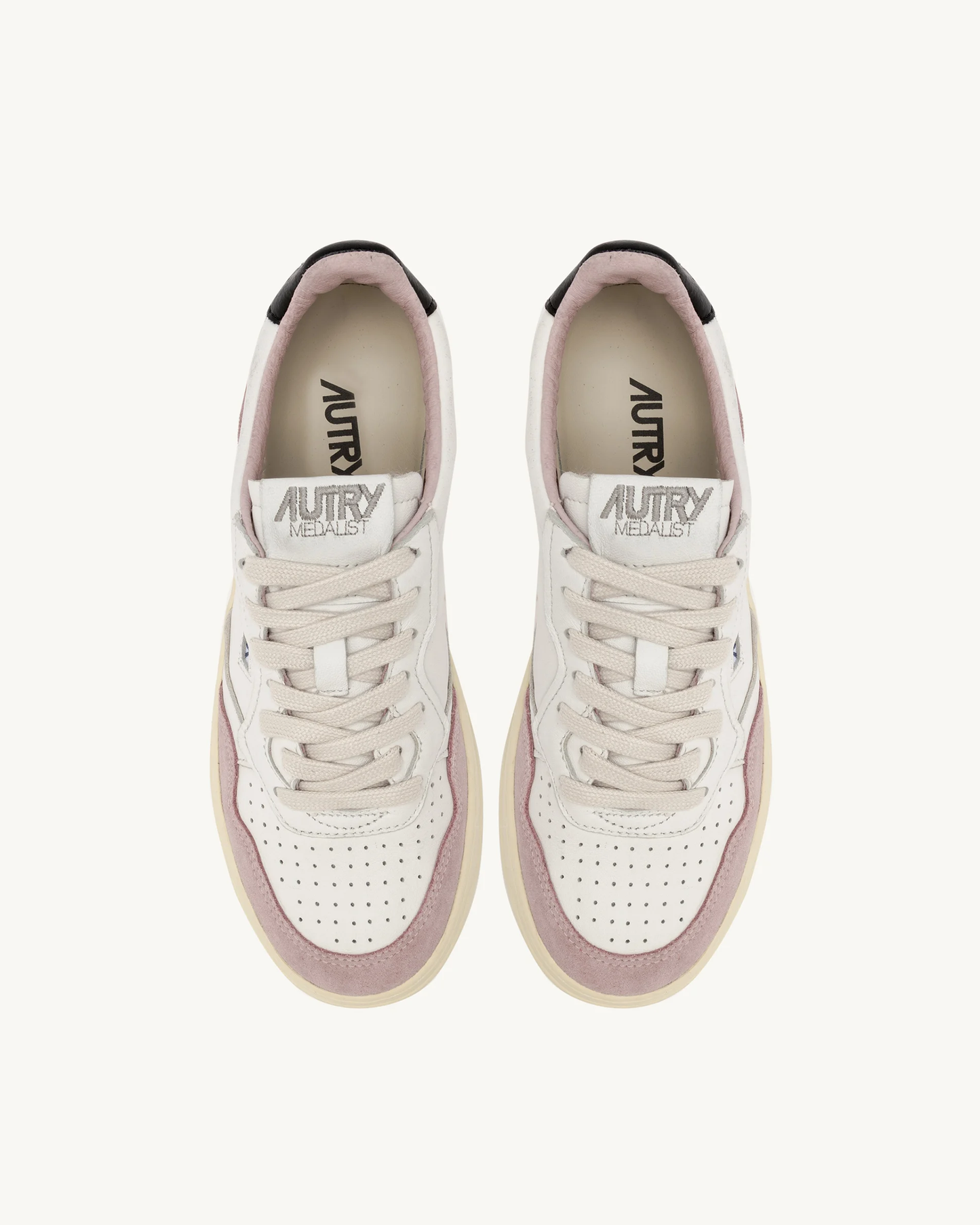 Medalist Low Sneakers